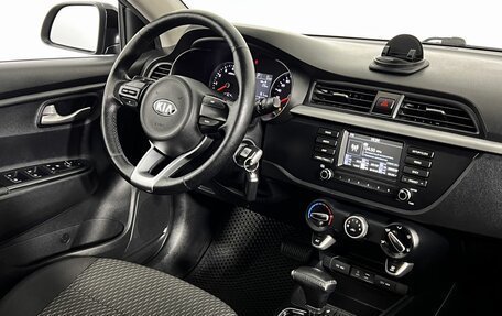 KIA Rio IV, 2018 год, 1 230 000 рублей, 13 фотография