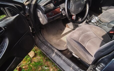 Dodge Stratus II, 2000 год, 310 000 рублей, 9 фотография