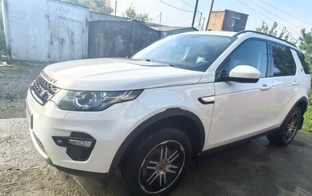 Land Rover Discovery Sport I рестайлинг, 2016 год, 2 300 000 рублей, 6 фотография