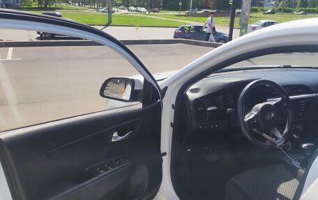 KIA Rio IV, 2020 год, 1 990 000 рублей, 5 фотография