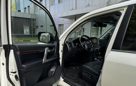 Toyota Land Cruiser 200, 2019 год, 9 500 000 рублей, 15 фотография