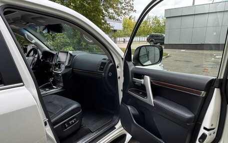 Toyota Land Cruiser 200, 2019 год, 9 500 000 рублей, 34 фотография