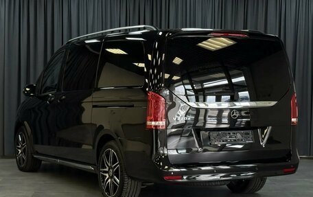Mercedes-Benz V-Класс, 2023 год, 9 900 000 рублей, 4 фотография