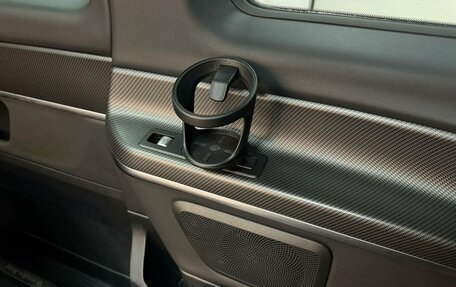 Mercedes-Benz V-Класс, 2023 год, 9 900 000 рублей, 17 фотография