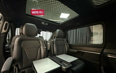 Mercedes-Benz V-Класс, 2023 год, 9 900 000 рублей, 14 фотография
