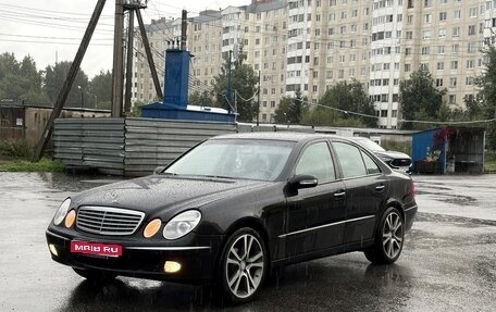 Mercedes-Benz E-Класс, 2003 год, 590 000 рублей, 1 фотография