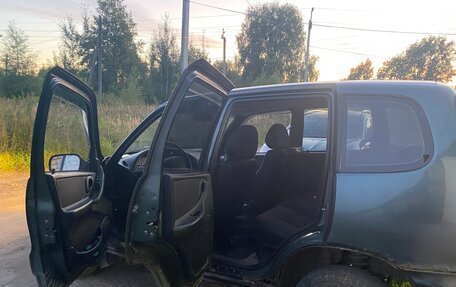 Chevrolet Niva I рестайлинг, 2006 год, 165 000 рублей, 12 фотография