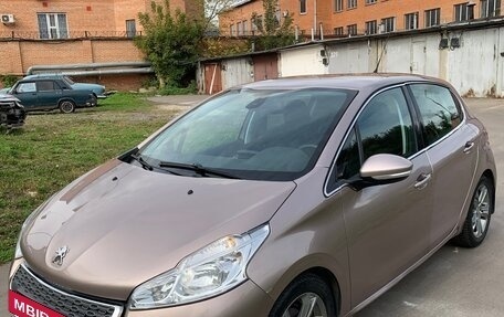 Peugeot 208 II, 2013 год, 650 000 рублей, 2 фотография