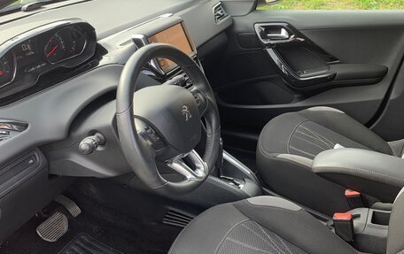 Peugeot 208 II, 2013 год, 650 000 рублей, 7 фотография