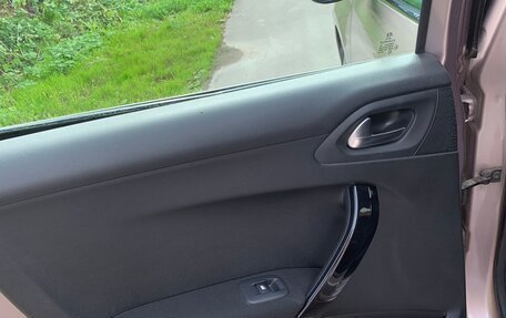 Peugeot 208 II, 2013 год, 650 000 рублей, 10 фотография