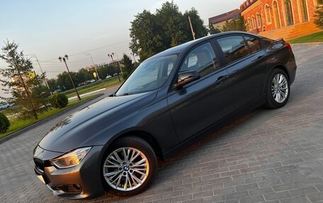 BMW 3 серия, 2014 год, 1 380 000 рублей, 10 фотография