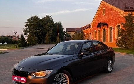 BMW 3 серия, 2014 год, 1 380 000 рублей, 3 фотография