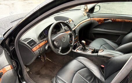 Mercedes-Benz E-Класс, 2003 год, 590 000 рублей, 9 фотография