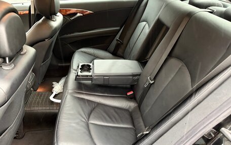 Mercedes-Benz E-Класс, 2003 год, 590 000 рублей, 10 фотография