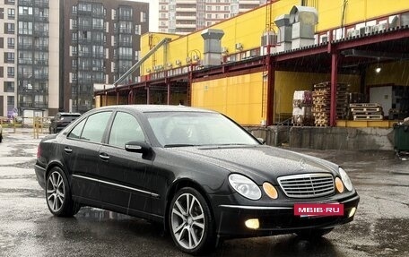 Mercedes-Benz E-Класс, 2003 год, 590 000 рублей, 3 фотография