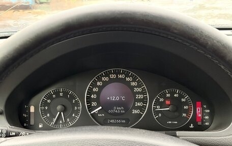 Mercedes-Benz E-Класс, 2003 год, 590 000 рублей, 12 фотография