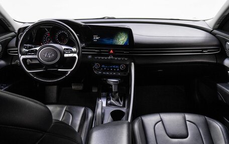 Hyundai Avante, 2021 год, 1 999 000 рублей, 17 фотография