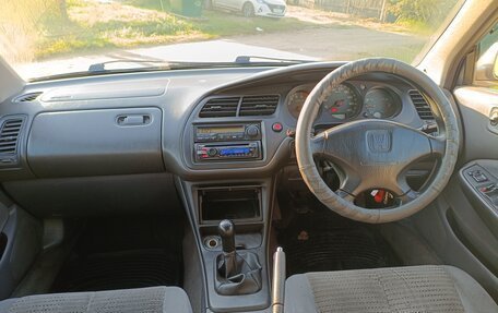 Honda Accord VII рестайлинг, 2002 год, 350 000 рублей, 6 фотография