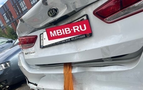 KIA Optima IV, 2016 год, 800 000 рублей, 18 фотография