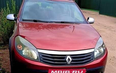 Renault Sandero I, 2011 год, 570 000 рублей, 2 фотография
