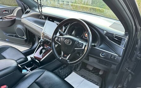 Toyota Harrier, 2015 год, 2 470 000 рублей, 7 фотография