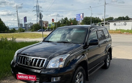 Toyota Land Cruiser Prado 120 рестайлинг, 2008 год, 2 300 000 рублей, 3 фотография