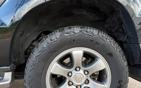 Toyota Land Cruiser Prado 120 рестайлинг, 2008 год, 2 300 000 рублей, 19 фотография