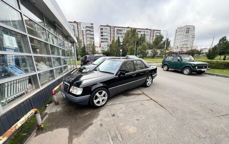 Mercedes-Benz E-Класс, 1995 год, 875 000 рублей, 3 фотография