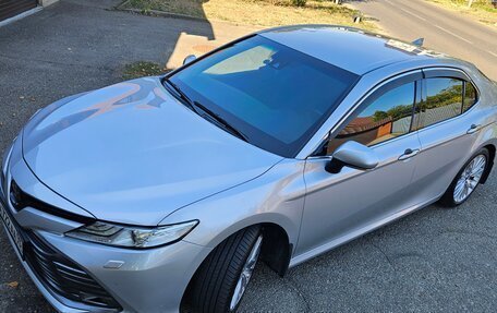 Toyota Camry, 2021 год, 2 580 000 рублей, 1 фотография