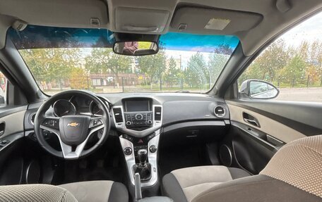 Chevrolet Cruze II, 2012 год, 800 000 рублей, 13 фотография