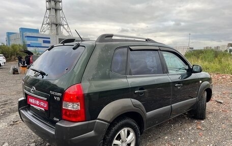 Hyundai Tucson III, 2008 год, 700 000 рублей, 3 фотография