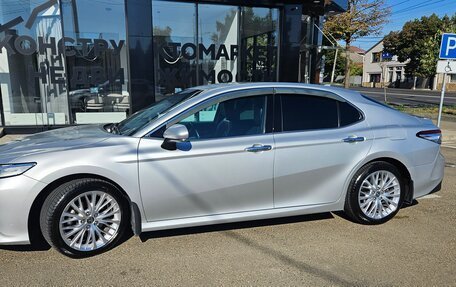 Toyota Camry, 2021 год, 2 580 000 рублей, 6 фотография