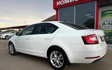 Skoda Octavia, 2018 год, 1 790 000 рублей, 8 фотография