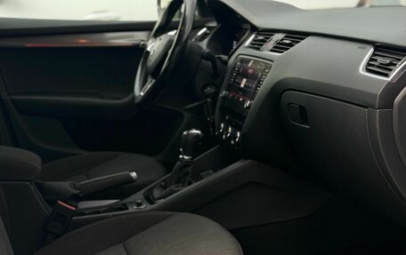 Skoda Octavia, 2018 год, 1 790 000 рублей, 10 фотография