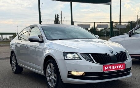 Skoda Octavia, 2018 год, 1 790 000 рублей, 3 фотография