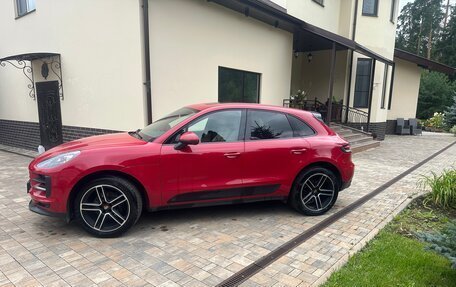 Porsche Macan I рестайлинг, 2021 год, 5 500 000 рублей, 3 фотография