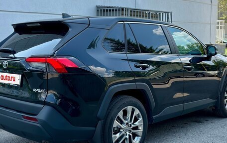 Toyota RAV4, 2025 год, 3 700 000 рублей, 9 фотография