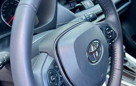 Toyota RAV4, 2025 год, 3 700 000 рублей, 23 фотография