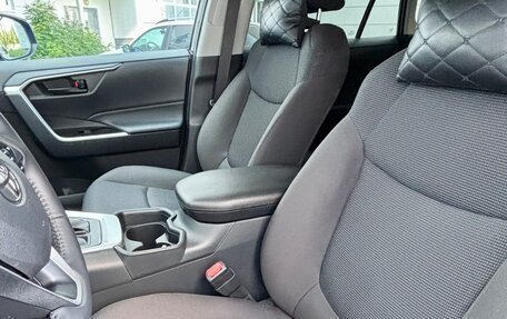 Toyota RAV4, 2025 год, 3 700 000 рублей, 35 фотография