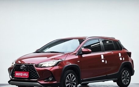 Toyota Yaris XP150 рестайлинг, 2022 год, 970 000 рублей, 1 фотография