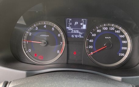 Hyundai Solaris II рестайлинг, 2014 год, 950 000 рублей, 8 фотография