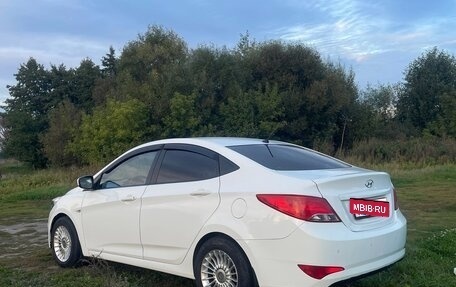 Hyundai Solaris II рестайлинг, 2014 год, 950 000 рублей, 7 фотография