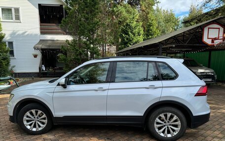 Volkswagen Tiguan II, 2019 год, 2 050 000 рублей, 5 фотография