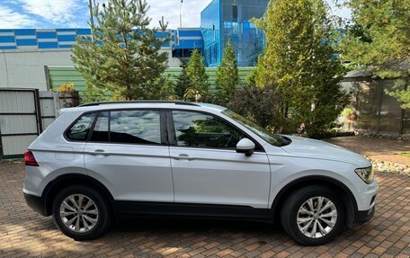Volkswagen Tiguan II, 2019 год, 2 050 000 рублей, 4 фотография