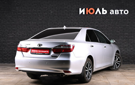 Toyota Camry, 2017 год, 2 440 000 рублей, 4 фотография