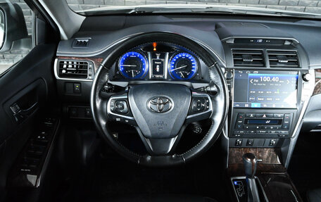 Toyota Camry, 2017 год, 2 440 000 рублей, 14 фотография