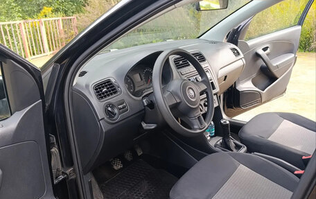 Volkswagen Polo VI (EU Market), 2011 год, 650 000 рублей, 6 фотография