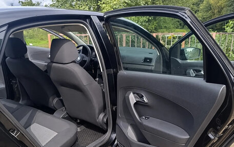 Volkswagen Polo VI (EU Market), 2011 год, 650 000 рублей, 4 фотография