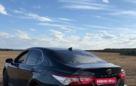 Toyota Camry, 2020 год, 2 370 000 рублей, 3 фотография