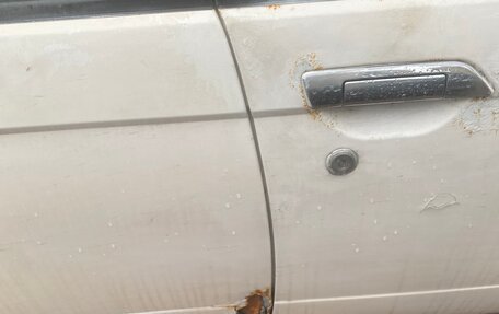 Nissan Bluebird XI, 2001 год, 110 000 рублей, 11 фотография